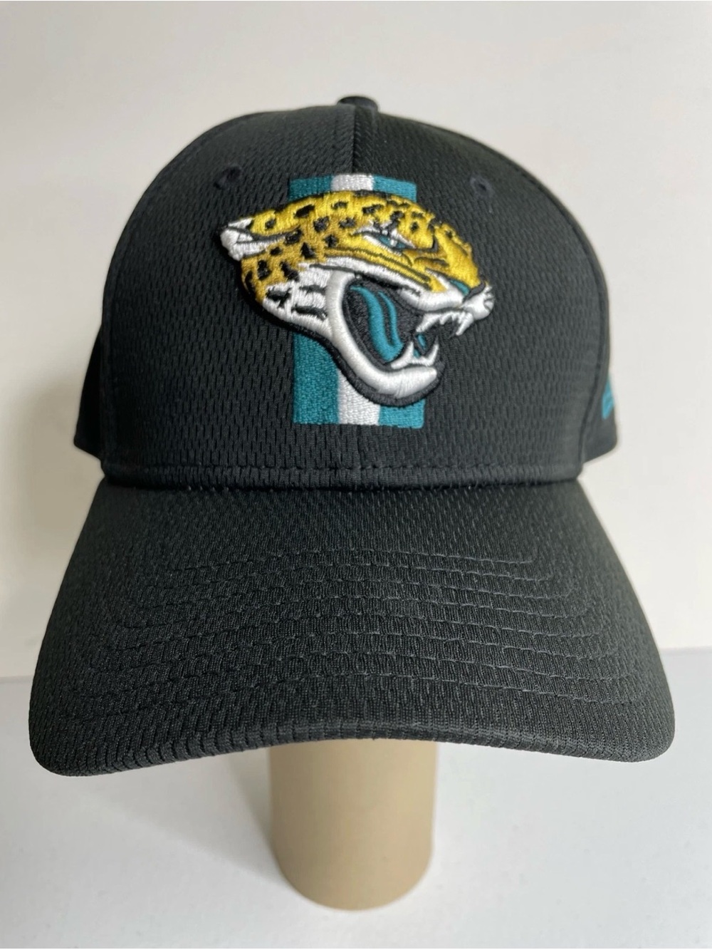 New Era Jacksonville Jaguars Black Cap with Teal & Gold Logo